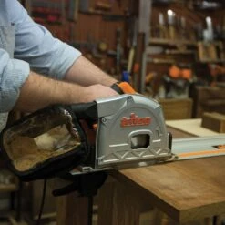 Triton TTS1400 1400W Plunge Track Saw With Fast Blade Change & Soft Grip Handles -Tools Shop 950638 eninswnm2