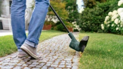 Bosch EasyGrassCut Cordless 18v Grass Trimmer 26cm/10in 240v -Tools Shop BOEGC18 26 03