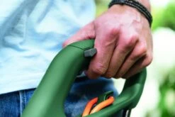 Bosch EasyGrassCut Electric 280w Line Trimmer 23cm/9in 240v -Tools Shop BOEGC23 05