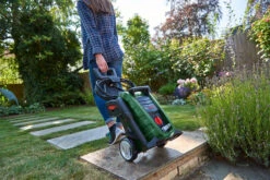 Bosch Universal Aquatak Electric 1900w Pressure Washer 135Bar 240v -Tools Shop BOUA135 06