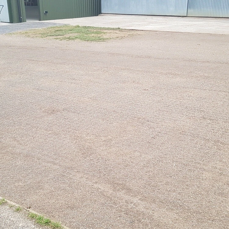 Elite Grass Grid Ground Mat (Various Weights) 5 Elite Grass Grid Ground Mat (Various Weights) - Image 5