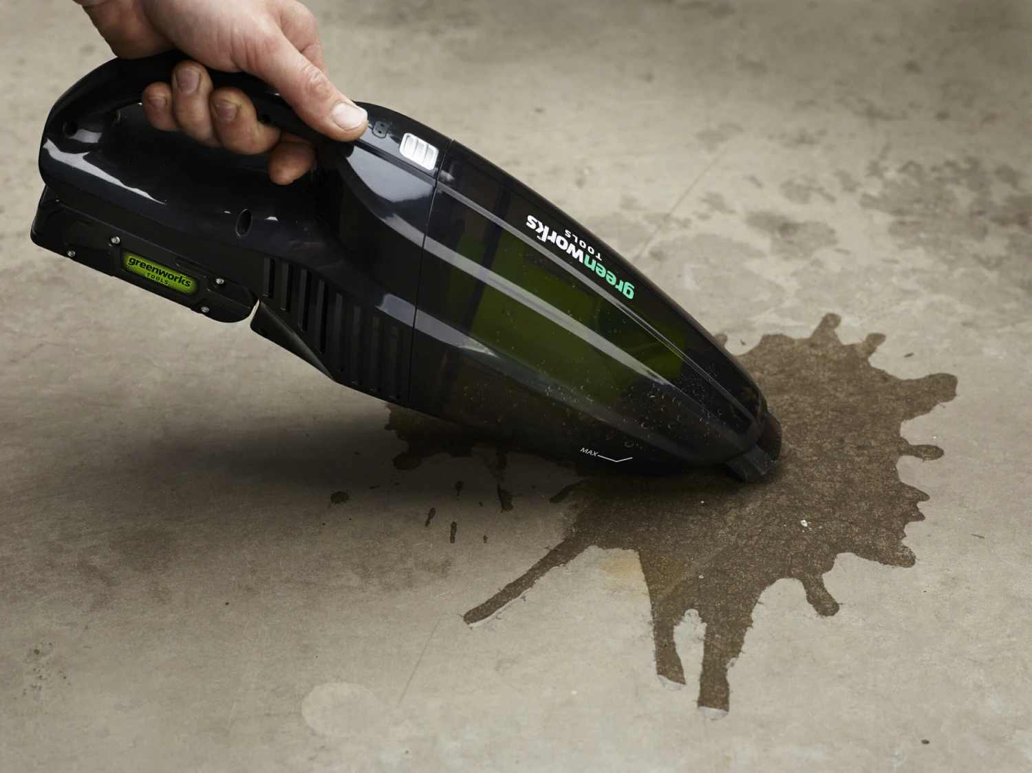 Greenworks G24HV Cordless 24v Wet & Dry Vacuum Cleaner Bare Unit 4 Greenworks G24HV Cordless 24v Wet & Dry Vacuum Cleaner Bare Unit - Image 4