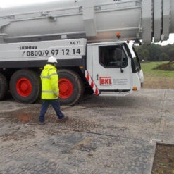 K-Mat Heavy Duty Industrial Roadway Panel Ground Mat -Tools Shop Heavy Duty Roadway Panels 3