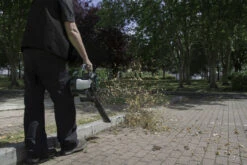 Webb BV26 Petrol 26cc Garden Leaf Blower & Vacuum 114mph -Tools Shop WEBV26 05