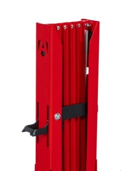 Armorgard Barricade Expandable Concertina Safety Barrier Red & White 2545x300x830mm -Tools Shop bar1 close handle locked 2