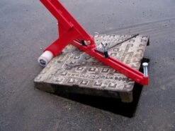 Mustang Pivot Lift Manhole Cover Lifter -Tools Shop d4c