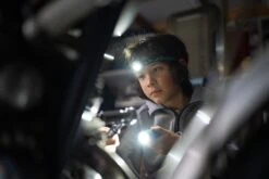 Ledlenser KidLED4R Kid's Rechargeable Head Torch 40 Lumens (Green Or Purple) 7 Ledlenser KidLED4R Kid's Rechargeable Head Torch 40 Lumens (Green Or Purple) -Tools Shop kidbeam4 kidled4r kid toy home life dsc05884