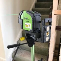 Imex LX22G Self-Levelling Crossline Green Beam Laser Level 30m With Plumb Spot & Tripod -Tools Shop lx22g siteshot