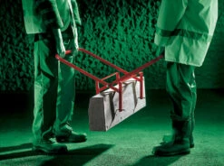 Mustang Kerbstone Carrier / Lifter - Side Grip -Tools Shop mustang kerbstone carrier lifter side grip 26529 p 1